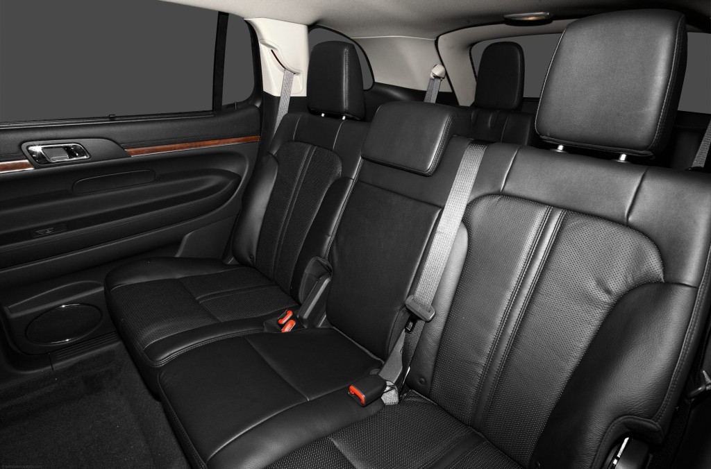 2010-Lincoln-MKT-Wagon-Base-4dr-Front-wheel-Drive-Interior-Back-Seats.png